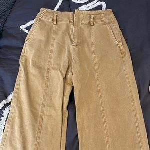 Lulu’s khakis, size 27, great condition!